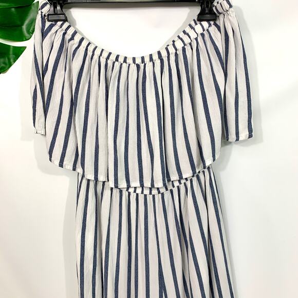 Mudpie Off Shoulder Striped Jumpsuit XS - Picture 7 of 11